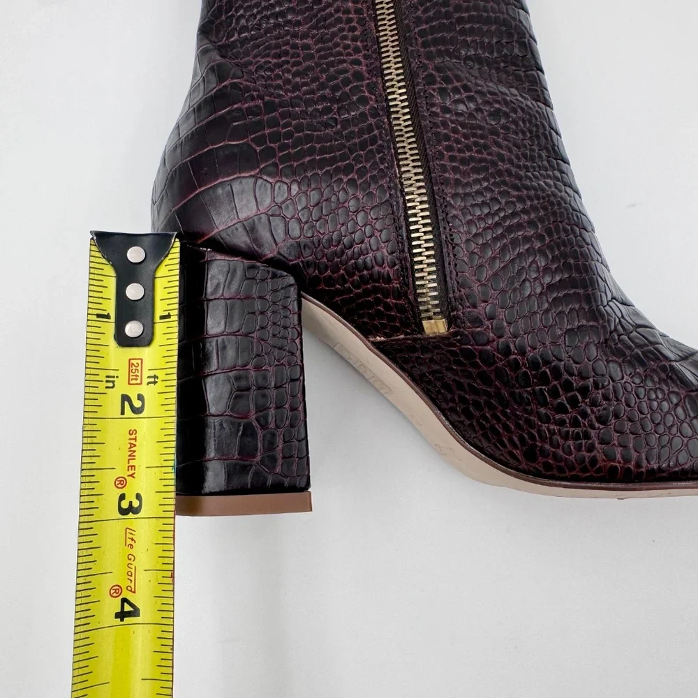 EUC J. Crew Stamped Croc Zip Women's Brown Leather Ankle Booties - Size‎ 5.5